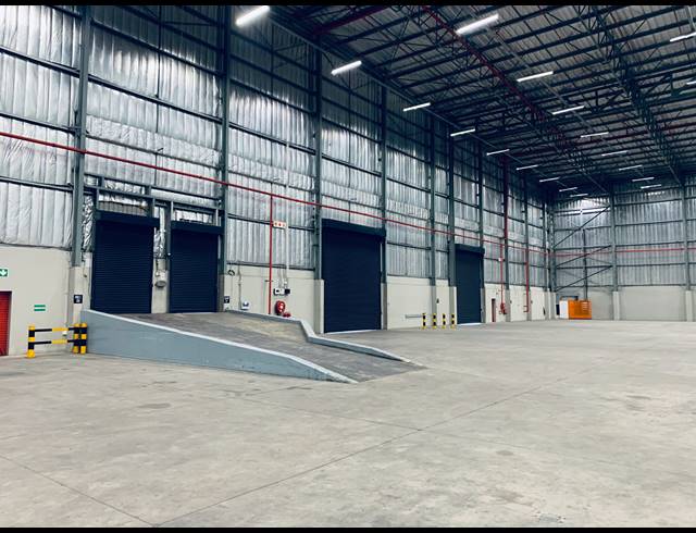 7,444M² WAREHOUSE TO LET IN SOUTHMEAD